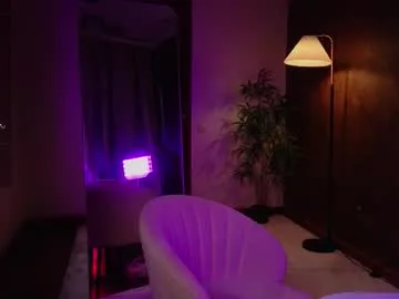 your_dolls – webcam model profile photo Image 18