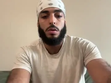 celinayhanck – webcam model profile photo Image 16