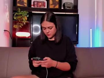 miya_shake – webcam model profile photo Image 16