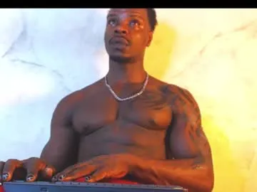 pinkypuppa – webcam model profile photo Image 19