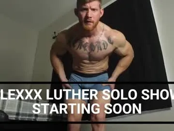 nicdani_1 – webcam model profile photo Image 2