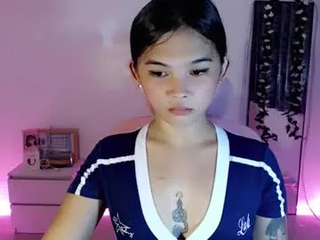 akirazayy – webcam model profile photo Image 9