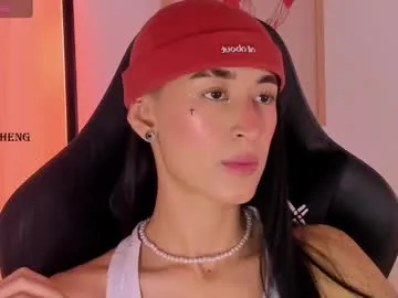 wet_dreamm22 – webcam model profile photo Image 8