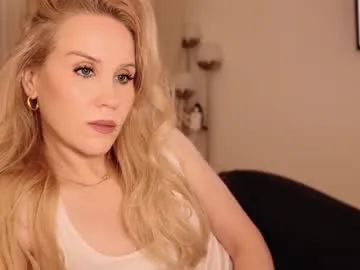 scarlettandtom – webcam model profile photo Image 2