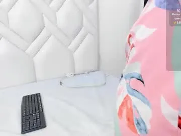 sexy_hot_friends_ – webcam model profile photo Image 18