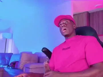 crimsonkitten – webcam model profile photo Image 8