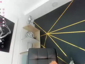 babeholly – webcam model profile photo Image 14