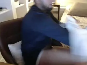 sweetyoops – webcam model profile photo Image 10