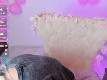 00hottits1991 – webcam model profile photo Image 16