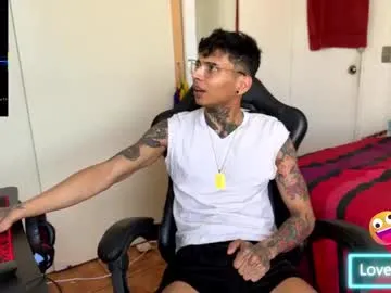 miya_shake – webcam model profile photo Image 4