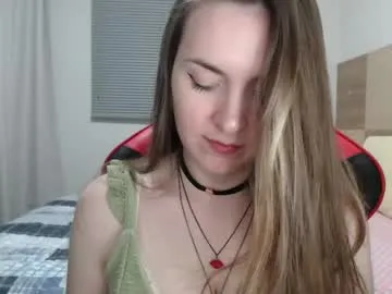 kiindred_ – webcam model profile photo Image 17