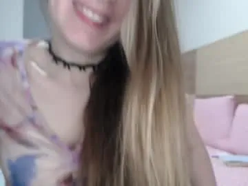 kiindred_ – webcam model profile photo Image 18