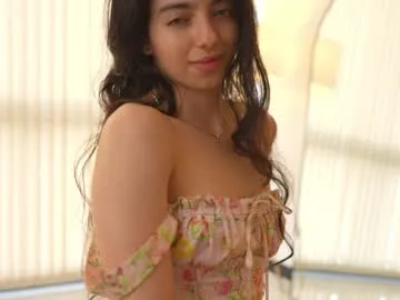 ErikaBonnie – webcam model profile photo Image 2