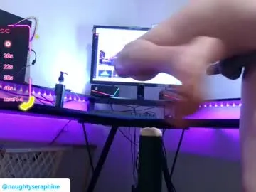 cinacandy – webcam model profile photo Image 19