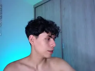 sexy_hot_friends_ – webcam model profile photo Image 9