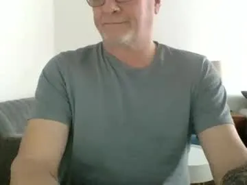 petites_perles – webcam model profile photo Image 18