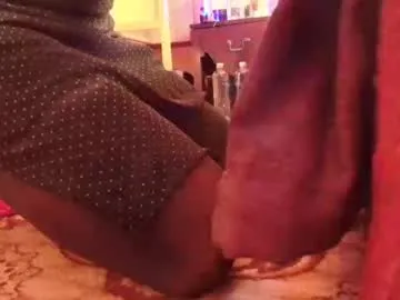 luscious_cuvy – webcam model profile photo Image 7