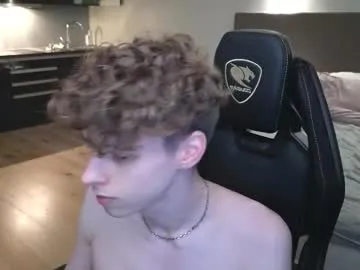 realtryit – webcam model profile photo Image 11