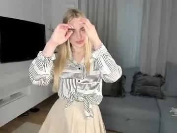 nicole_blueberry – webcam model profile photo