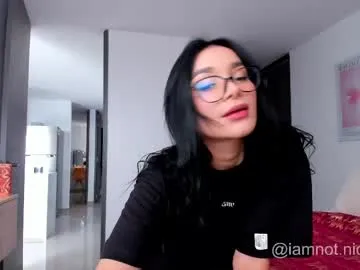 scarlettandtom – webcam model profile photo Image 18