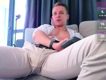 petites_perles – webcam model profile photo Image 14