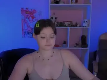 haiiry_girl18 – webcam model profile photo Image 9