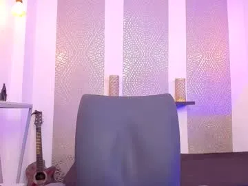 emeraldcotton – webcam model profile photo Image 17