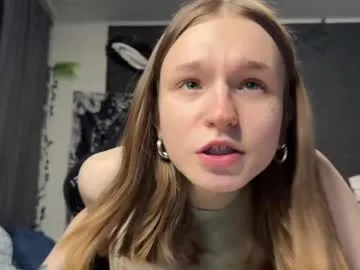 petites_perles – webcam model profile photo Image 8