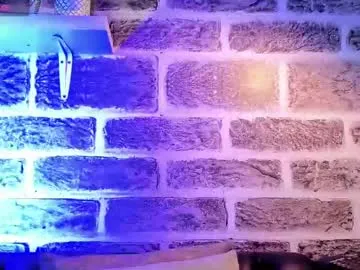 karlenegries – webcam model profile photo Image 19