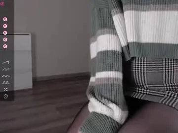 alisoon_moon – webcam model profile photo Image 8