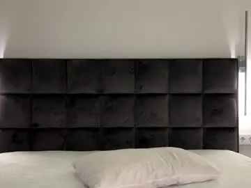 johnnnyhorny – webcam model profile photo Image 14