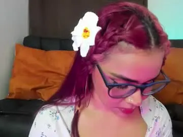 darknes_lilith18 – webcam model profile photo Image 6