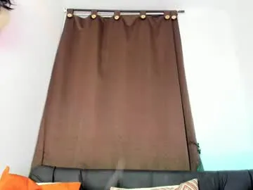 darknes_lilith18 – webcam model profile photo Image 7