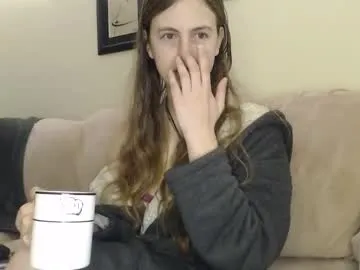 emilyhewell – webcam model profile photo Image 4