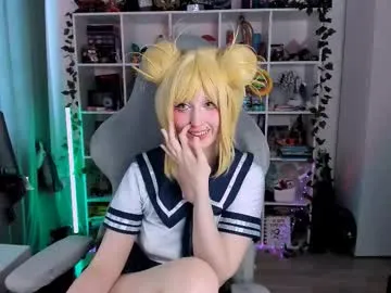 blue_bow – webcam model profile photo Image 12