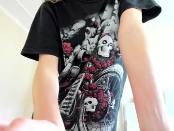 pinkncrazy – webcam model profile photo Image 18