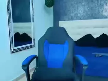 pinkypuppa – webcam model profile photo Image 19