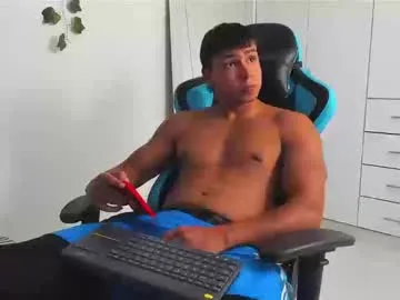 petites_perles – webcam model profile photo Image 18