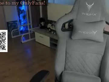 luis7777hui – webcam model profile photo Image 11