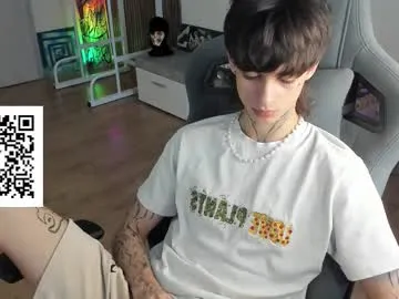 luis7777hui – webcam model profile photo Image 8