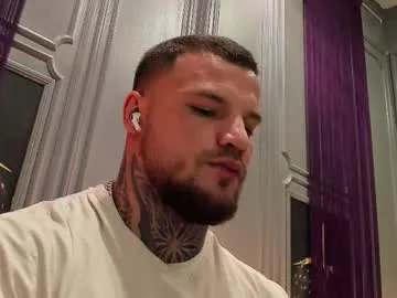 iminako – webcam model profile photo Image 12