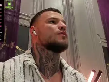 iminako – webcam model profile photo Image 15