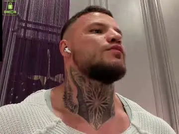 iminako – webcam model profile photo Image 2