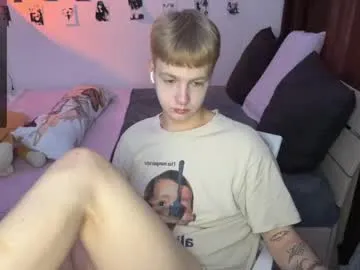 vanandjuani – webcam model profile photo Image 16