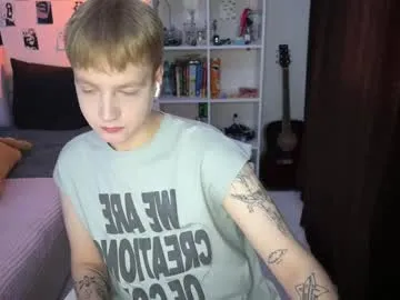 vanandjuani – webcam model profile photo Image 19