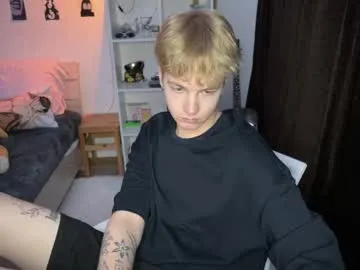 vanandjuani – webcam model profile photo Image 7