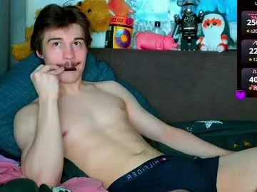 luis7777hui – webcam model profile photo Image 6