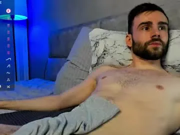 luis7777hui – webcam model profile photo Image 5