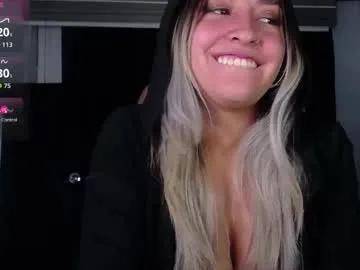 aliyv – webcam model profile photo Image 16