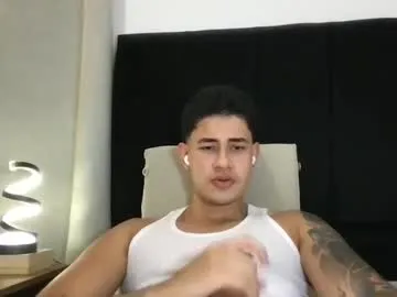 katesunder – webcam model profile photo Image 3